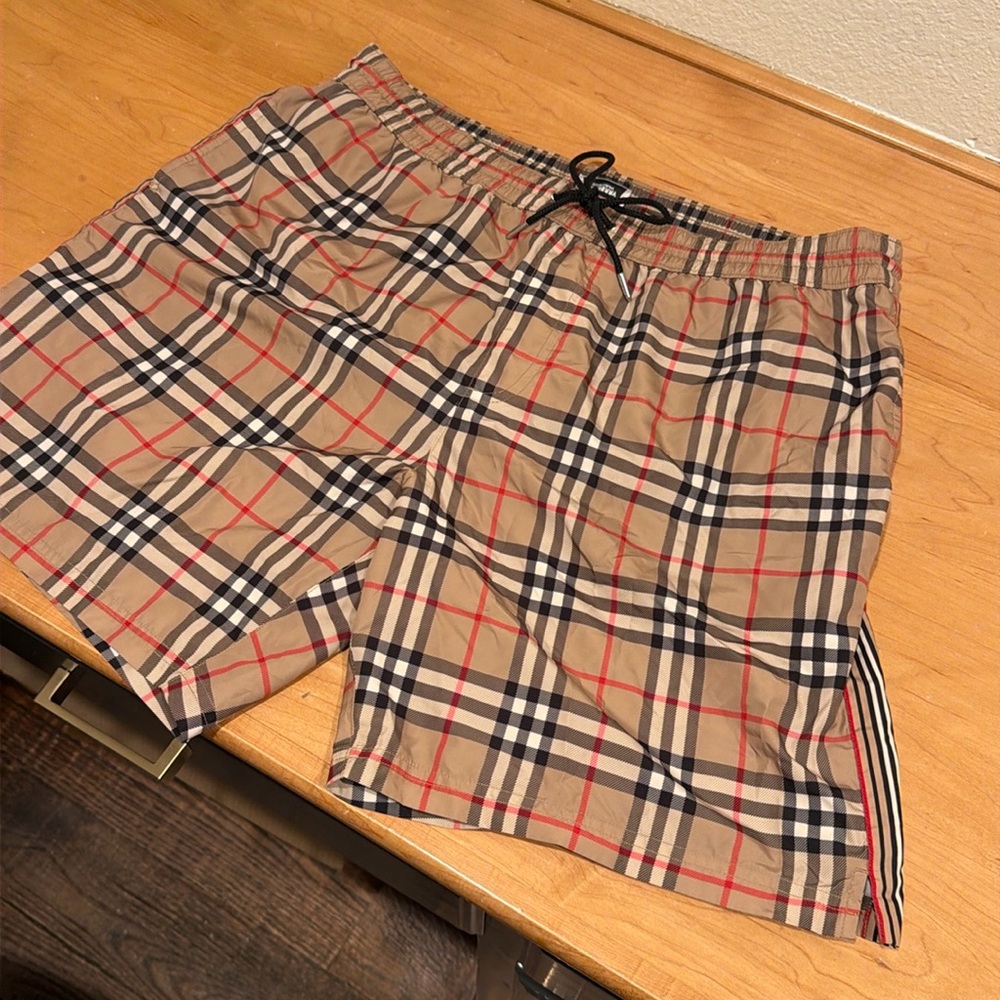 Burberry swim trunks like new